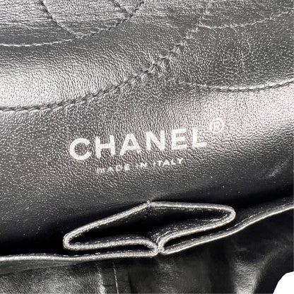 Chanel Black Shoulder Bags A-18567
