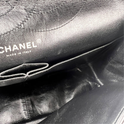 Chanel Black Shoulder Bags A-18567