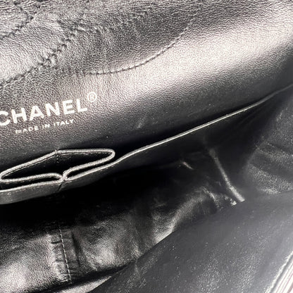 Chanel Black Shoulder Bags A-18567
