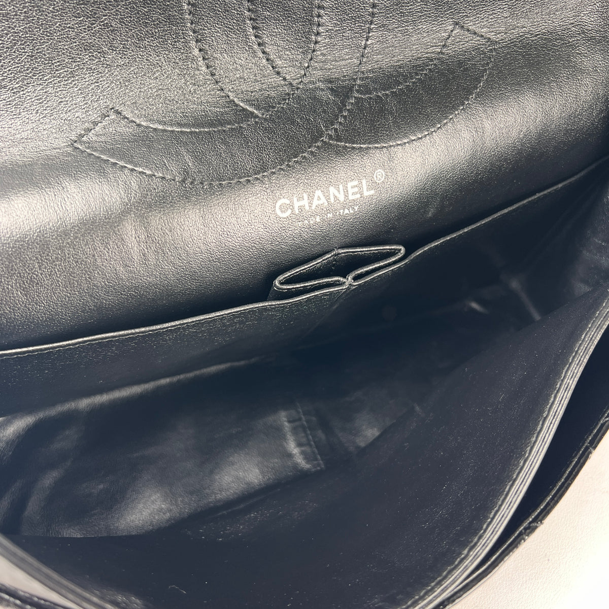 Chanel Black Shoulder Bags A-18567