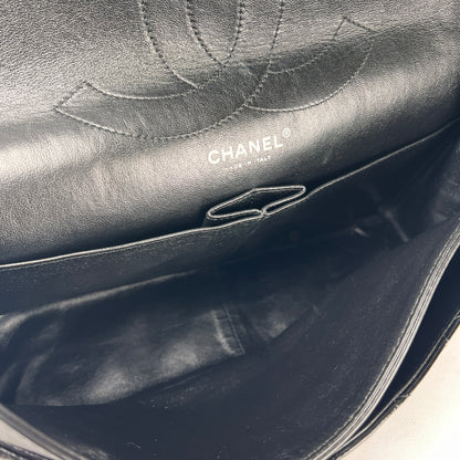 Chanel Black Shoulder Bags A-18567