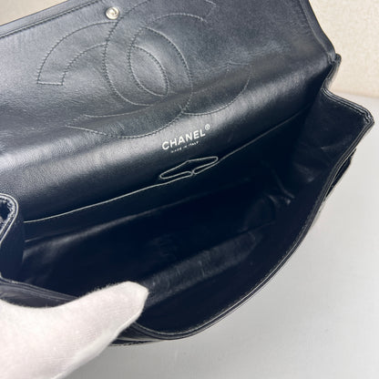 Chanel Black Shoulder Bags A-18567
