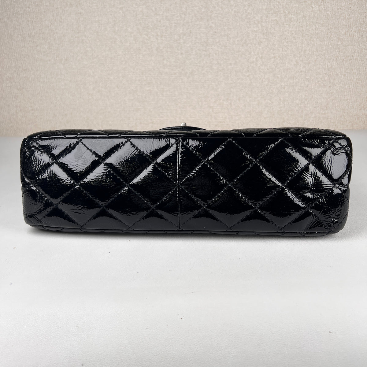 Chanel Black Shoulder Bags A-18567