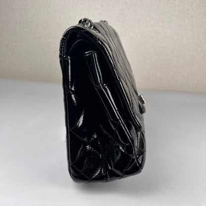 Chanel Black Shoulder Bags A-18567