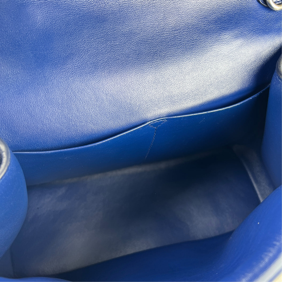Dior Navy Shoulder Bags A-18571
