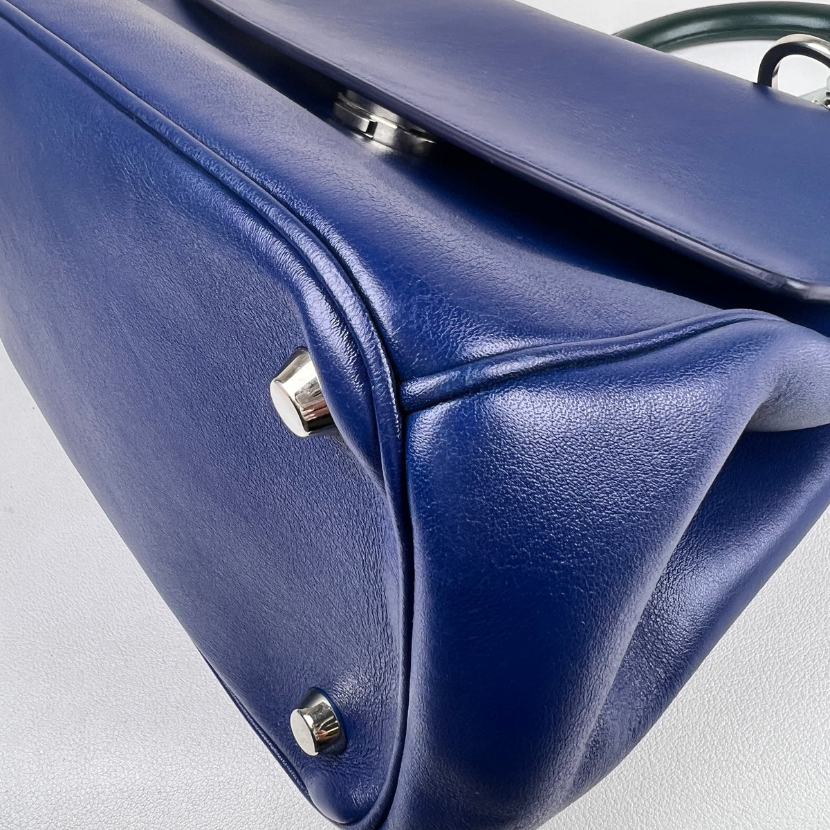 Dior Navy Shoulder Bags A-18571