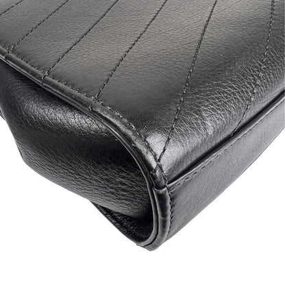 Chanel Black Shoulder Bags A-18575
