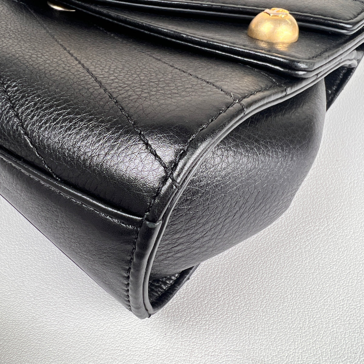 Chanel Black Shoulder Bags A-18575