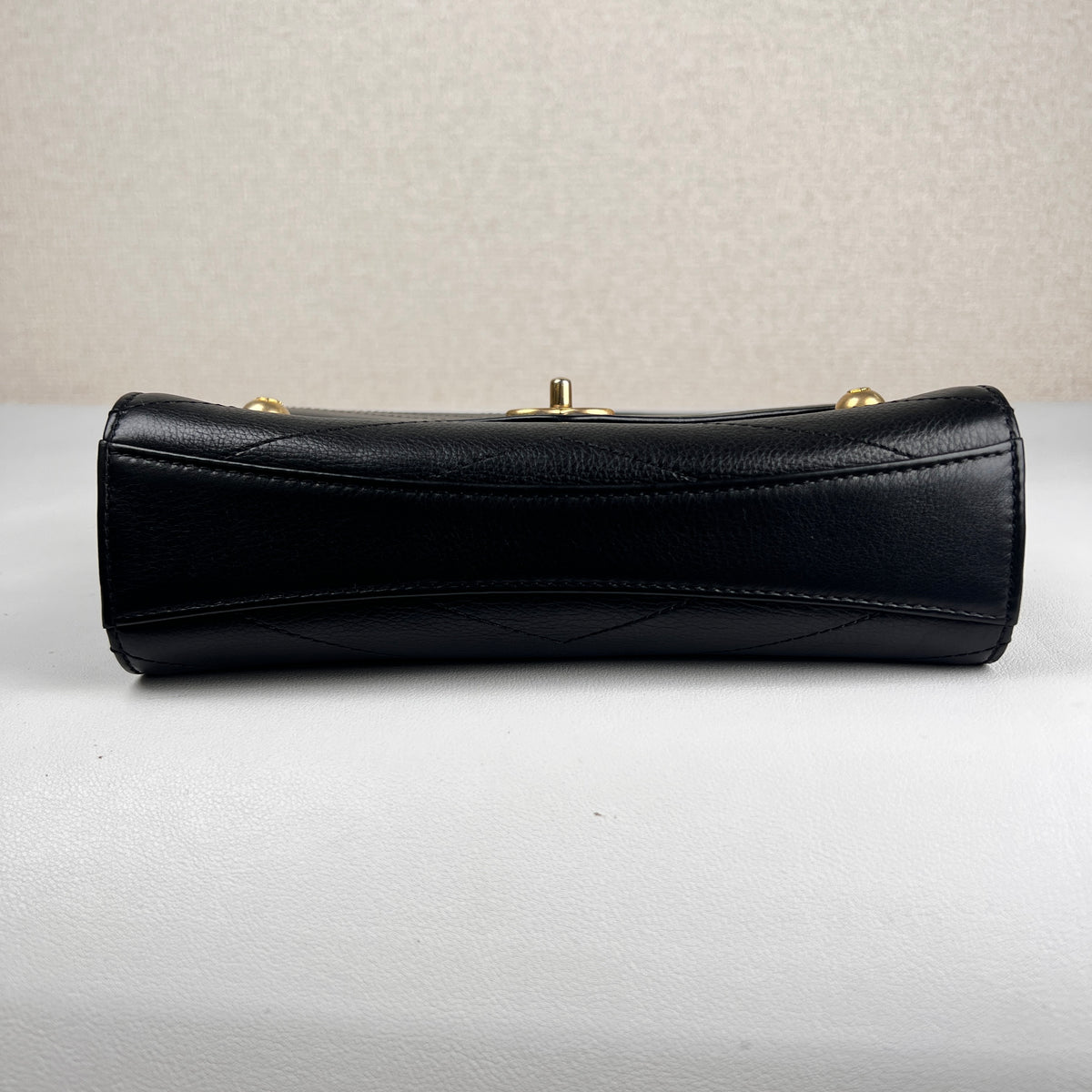 Chanel Black Shoulder Bags A-18575