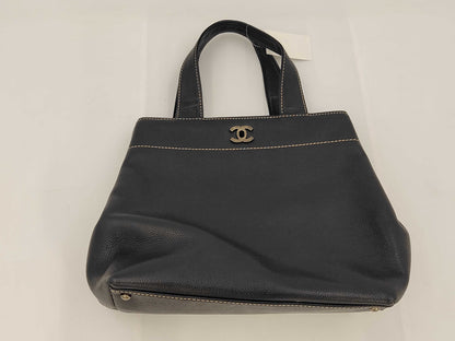 Chanel Black Handle Bags A-18587