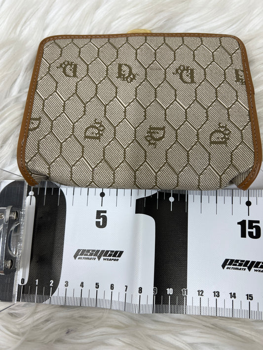Dior Beige Pouches A-18609