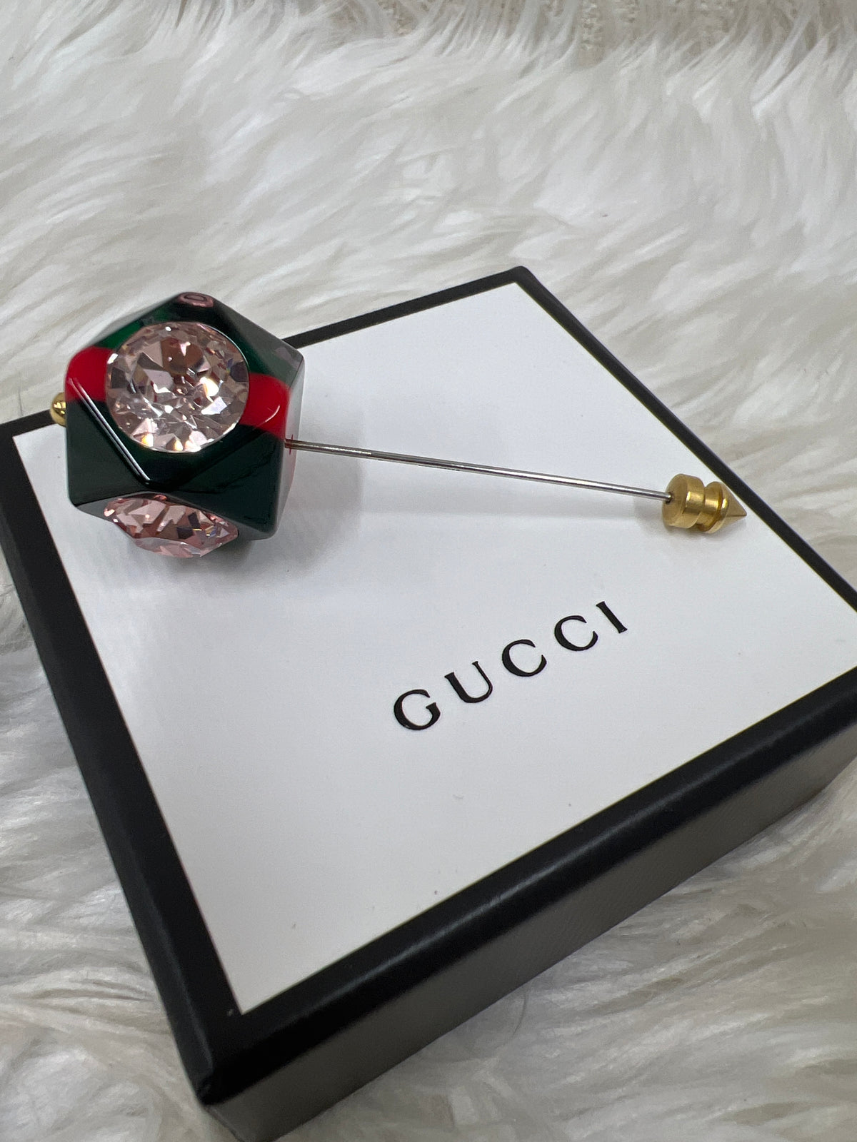 Gucci Multicolor Brooches A-18621