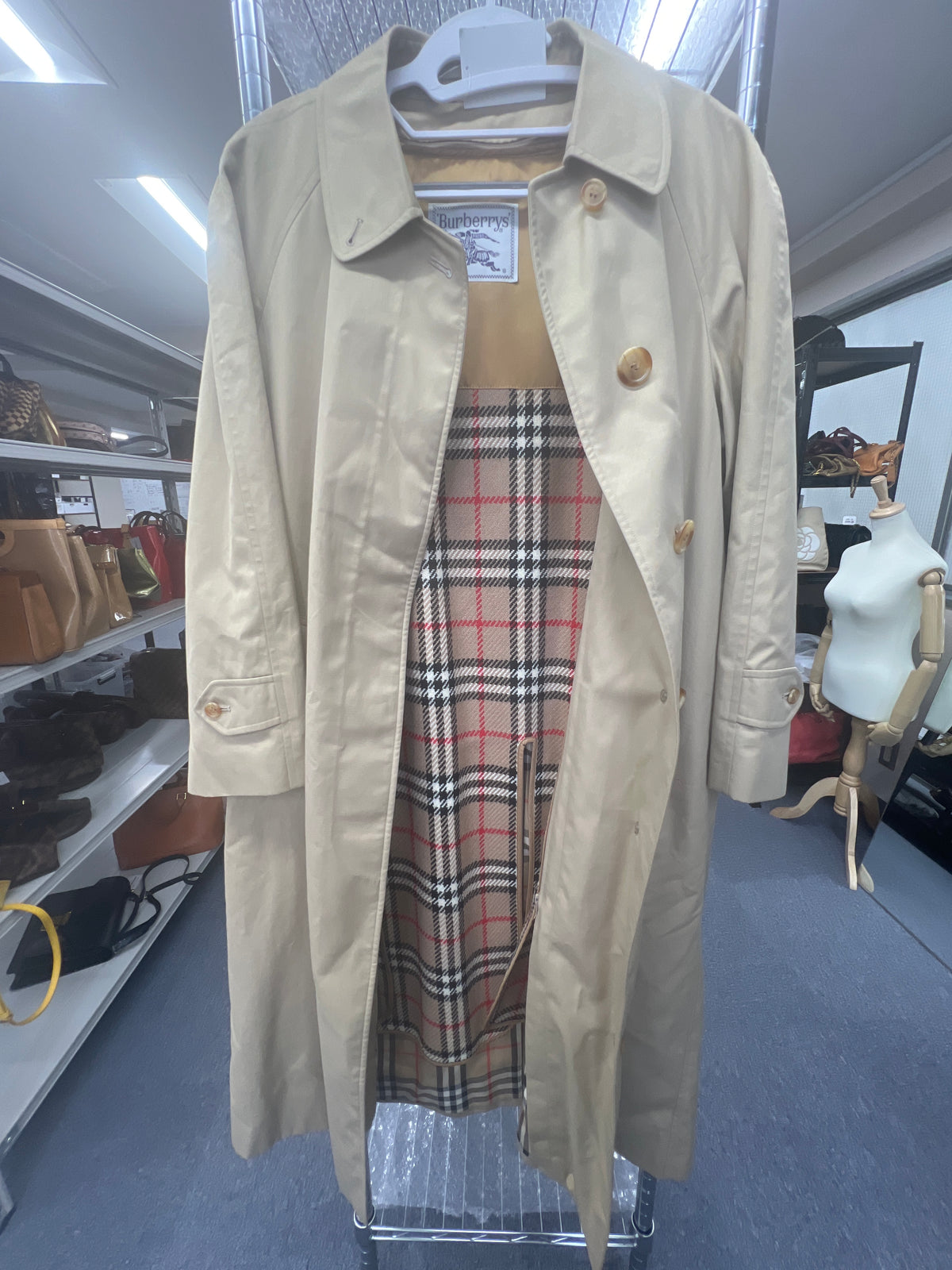 Burberry Beige Apparel A-18626