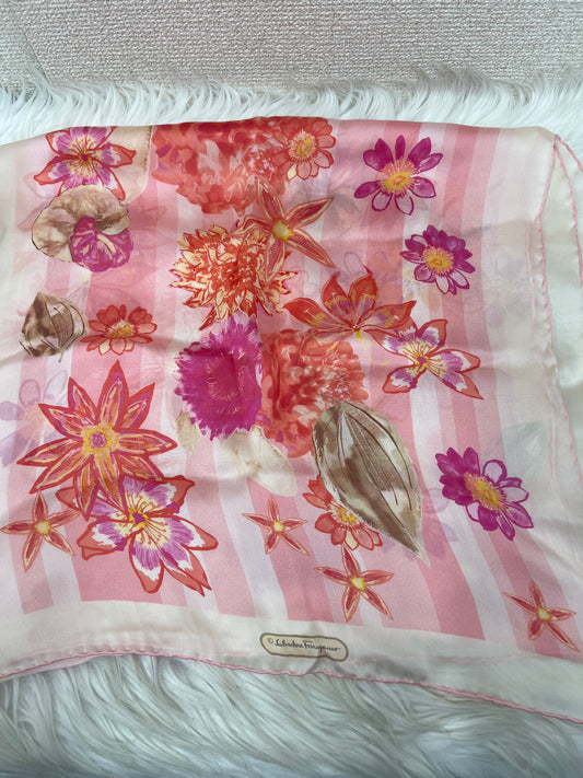 Ferragamo Pink Apparel A-18629