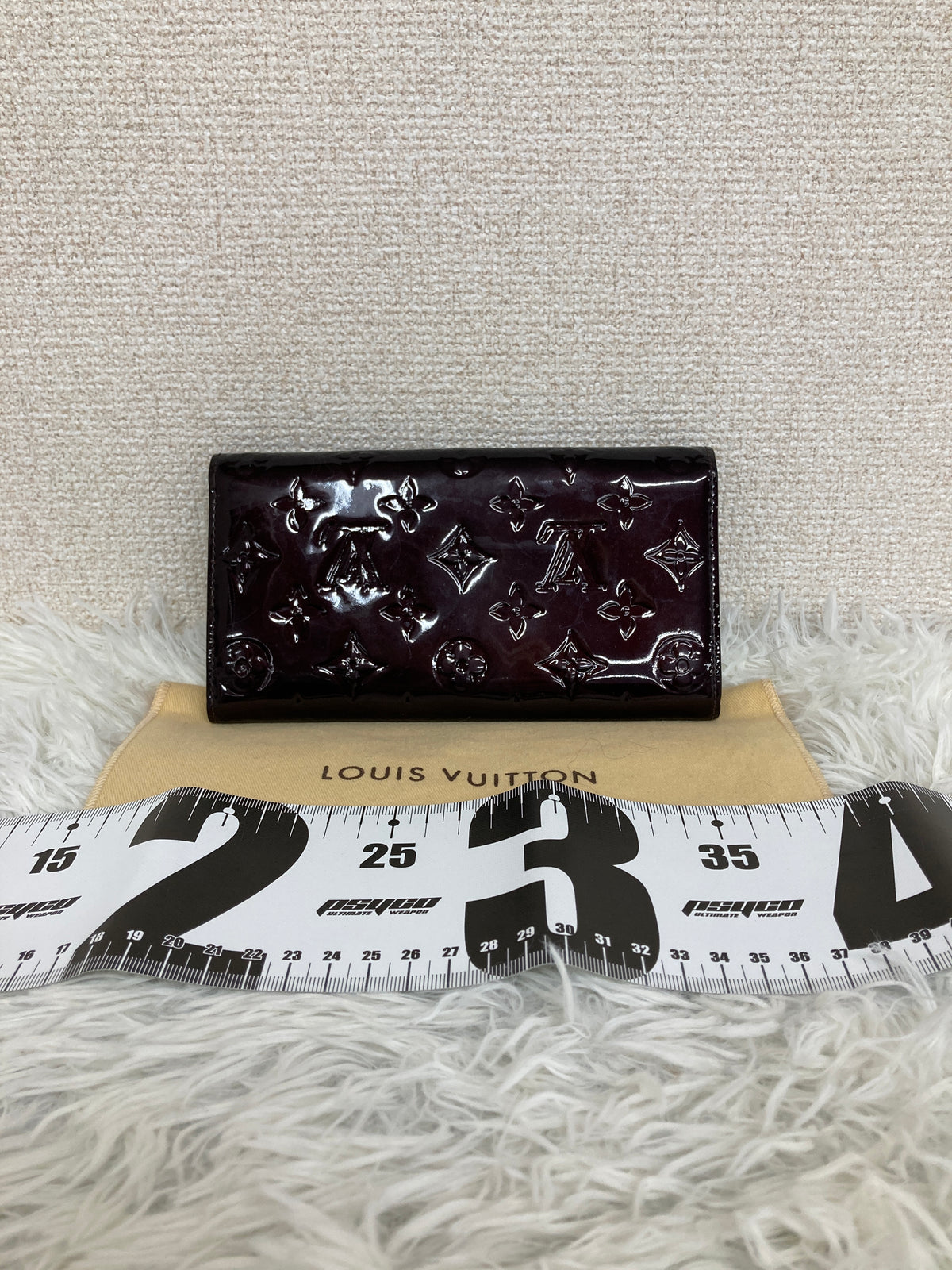 Louis Vuitton Bordeaux Wallets A-18683