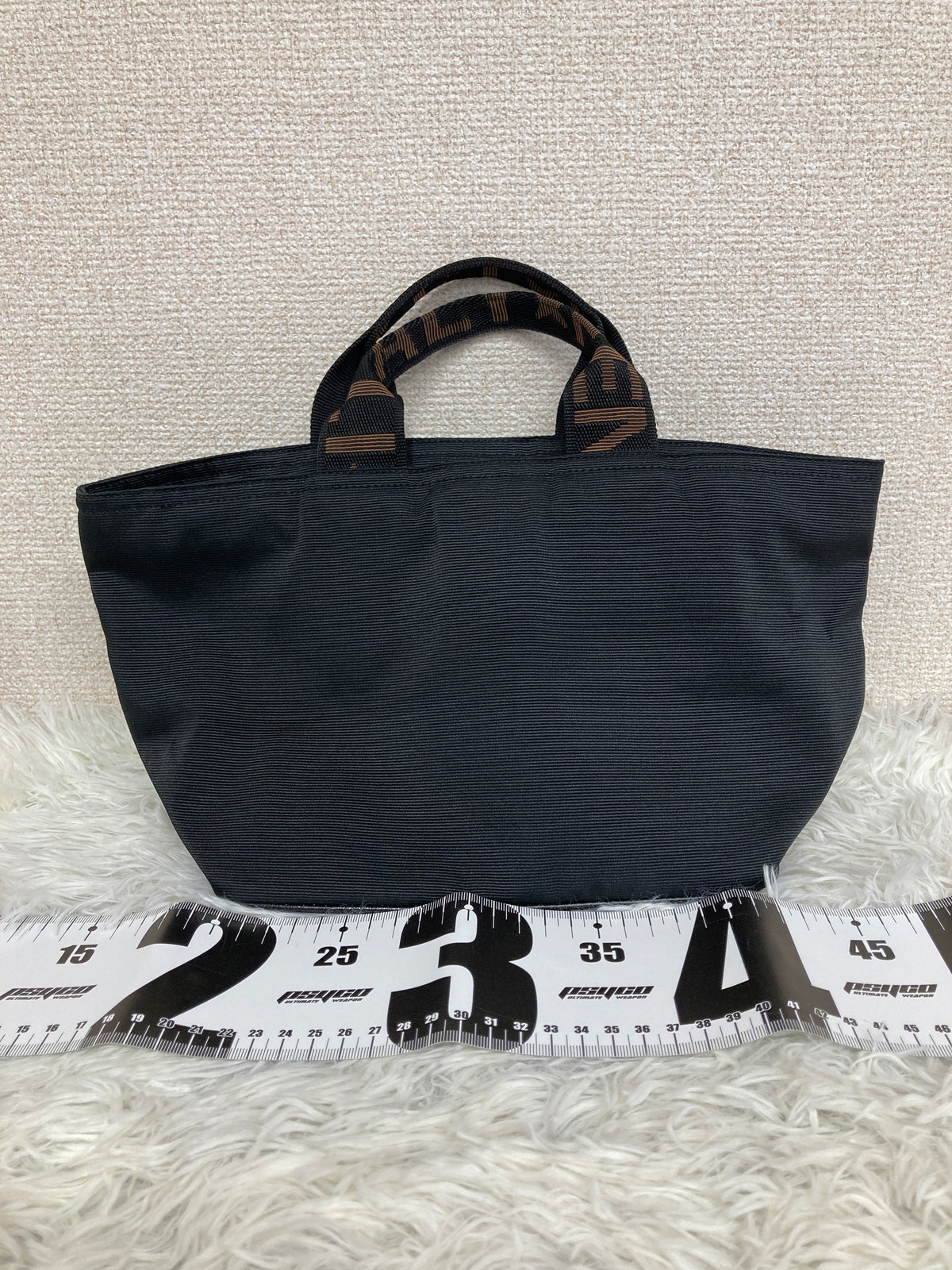Fendi Black Handle Bags A-18685