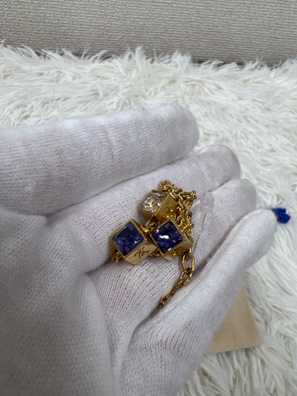 Louis Vuitton Gold Small goods A-18767