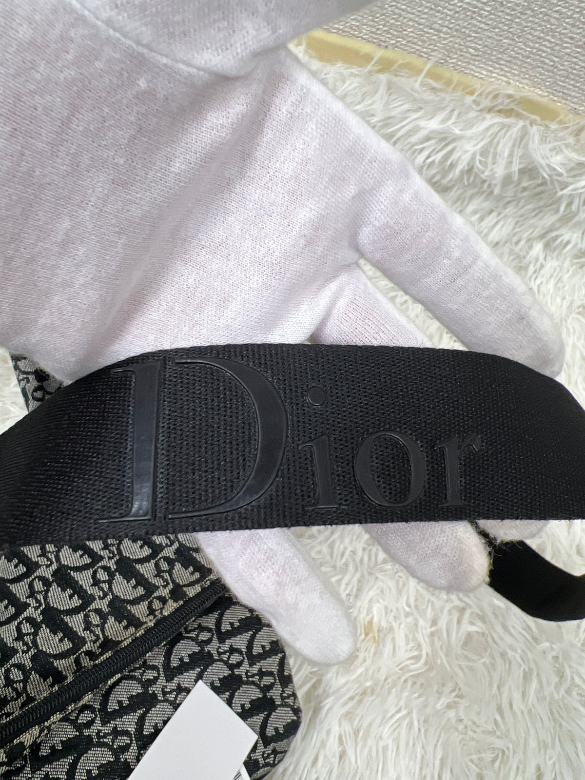 Dior Gray Shoulder Bags A-18777