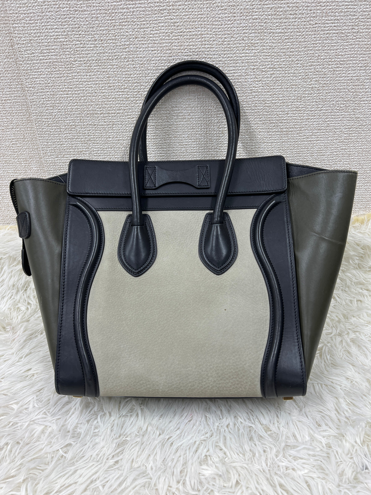 Celine Black Handle Bags A-18789