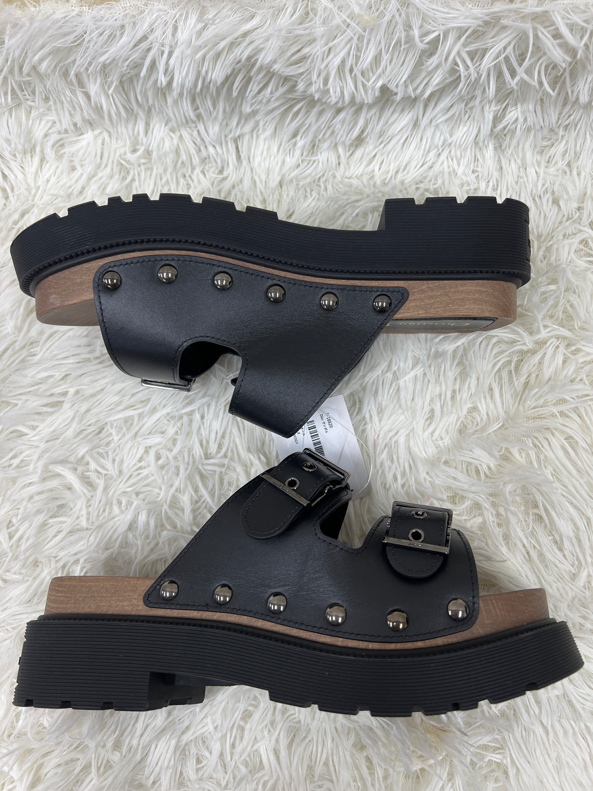 Dior Black Shoes A-18820