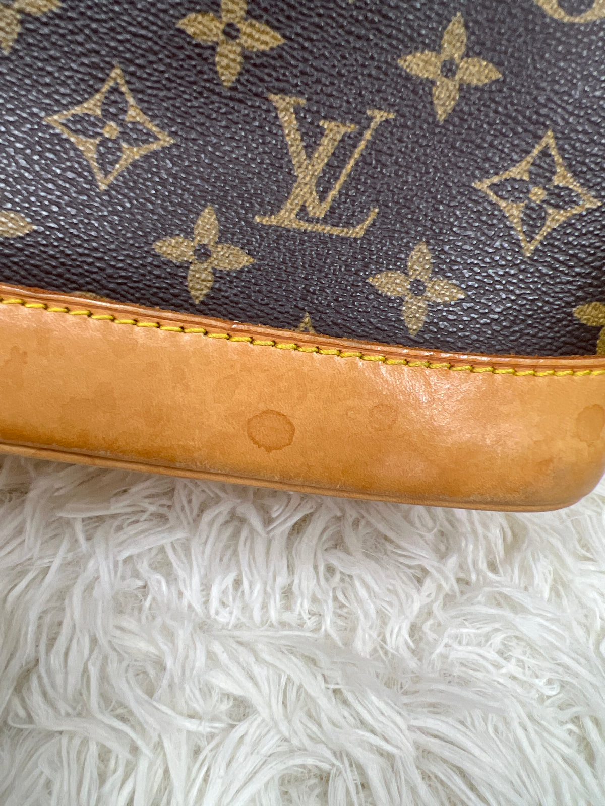 Louis Vuitton Brown Handle Bags A-18824