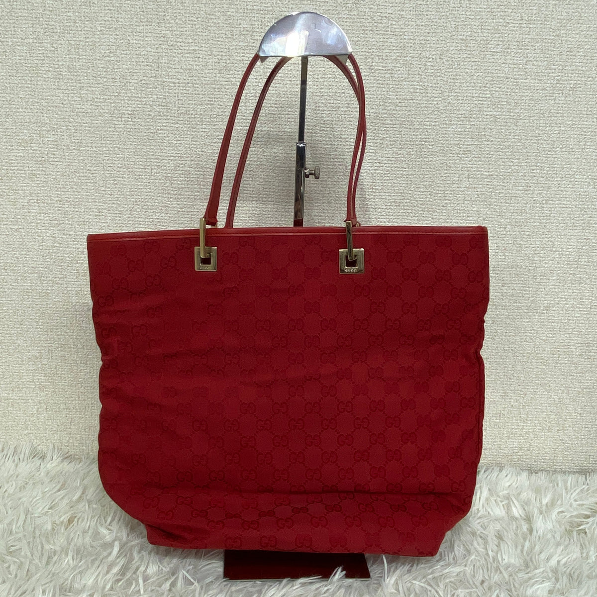 Gucci Red Tote Bags A-18842