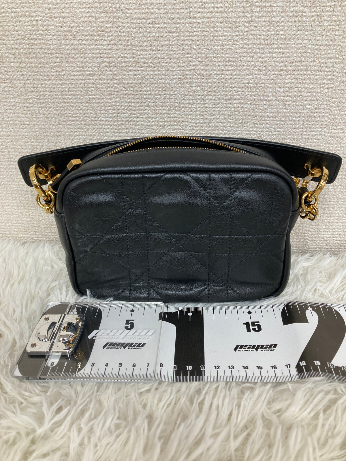 Dior Black Shoulder Bags A-18862