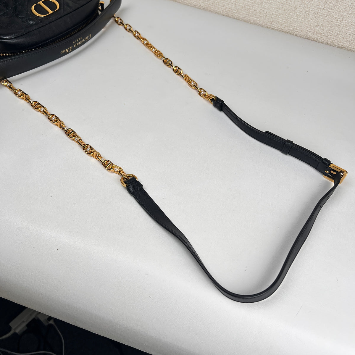 Dior Black Shoulder Bags A-18862