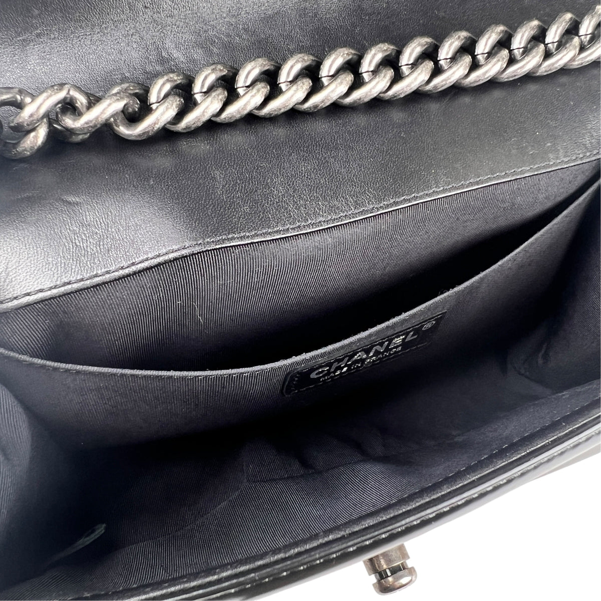 Chanel Black Shoulder Bags A-18865