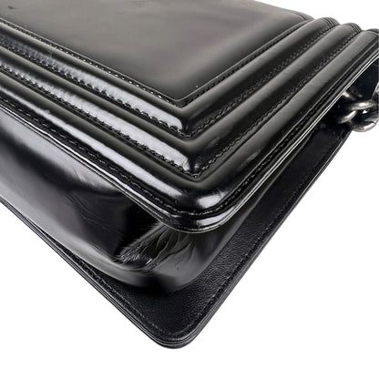 Chanel Black Shoulder Bags A-18865