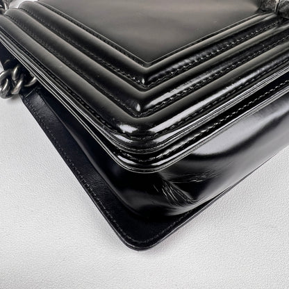 Chanel Black Shoulder Bags A-18865