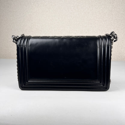 Chanel Black Shoulder Bags A-18865