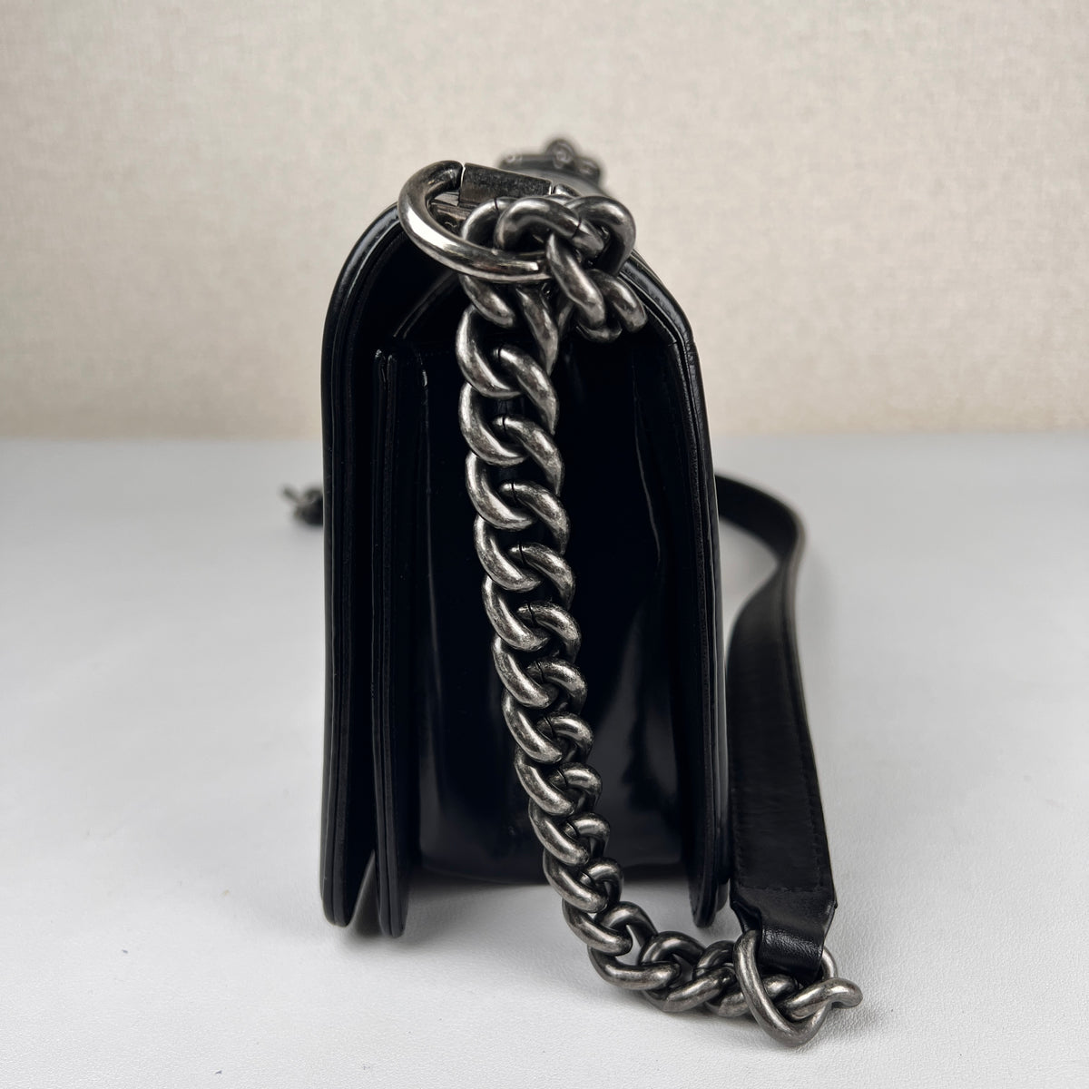 Chanel Black Shoulder Bags A-18865