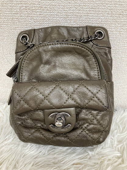 Chanel Brown Shoulder Bags A-18874
