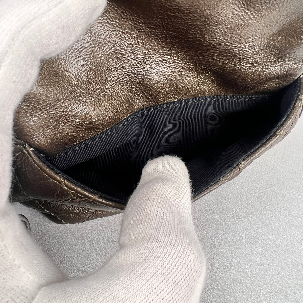 Chanel Brown Shoulder Bags A-18874
