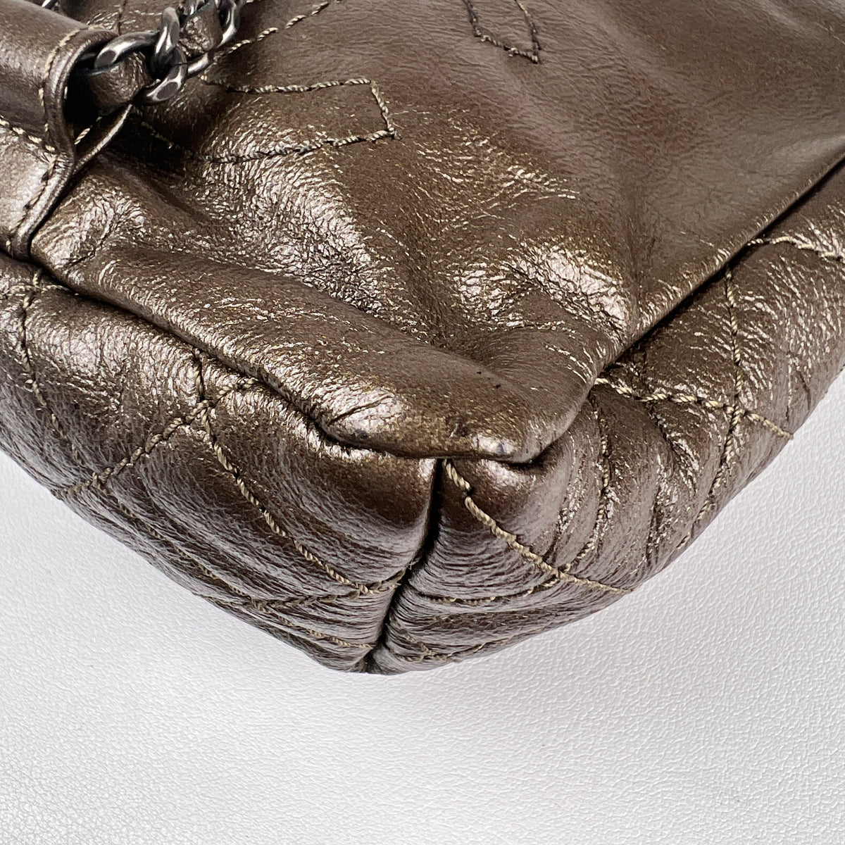 Chanel Brown Shoulder Bags A-18874