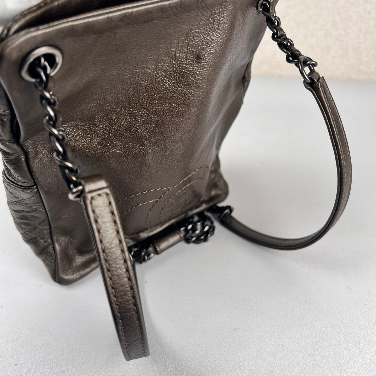 Chanel Brown Shoulder Bags A-18874