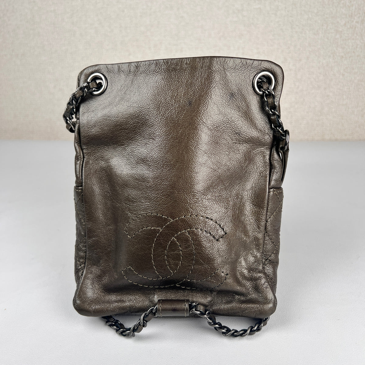 Chanel Brown Shoulder Bags A-18874