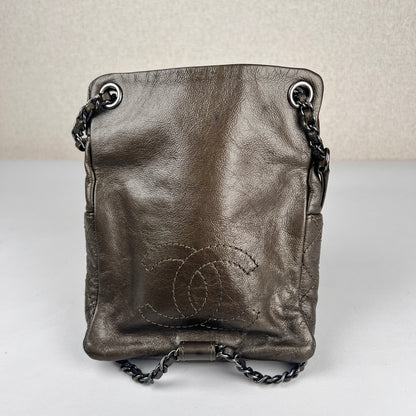 Chanel Brown Shoulder Bags A-18874