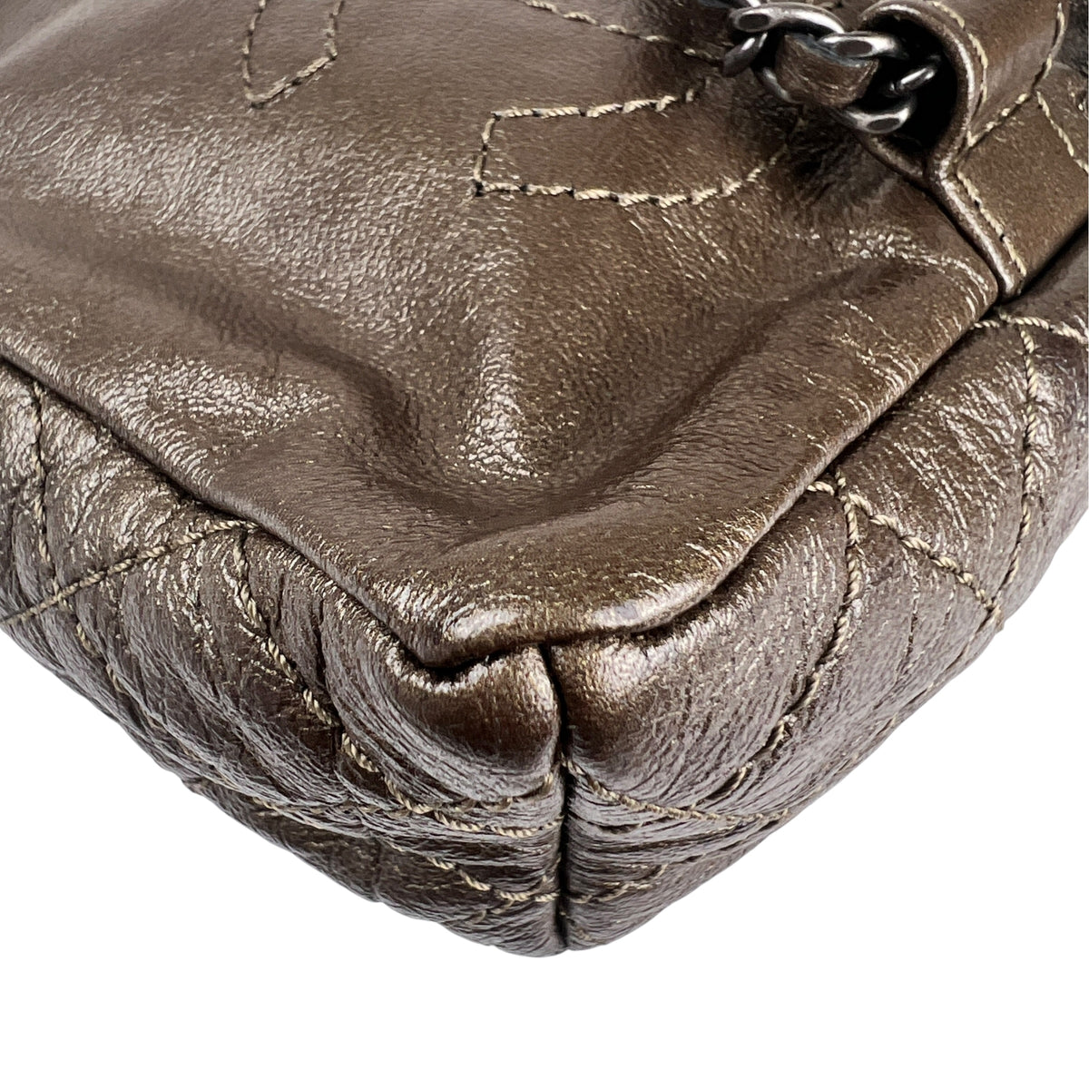 Chanel Brown Shoulder Bags A-18874