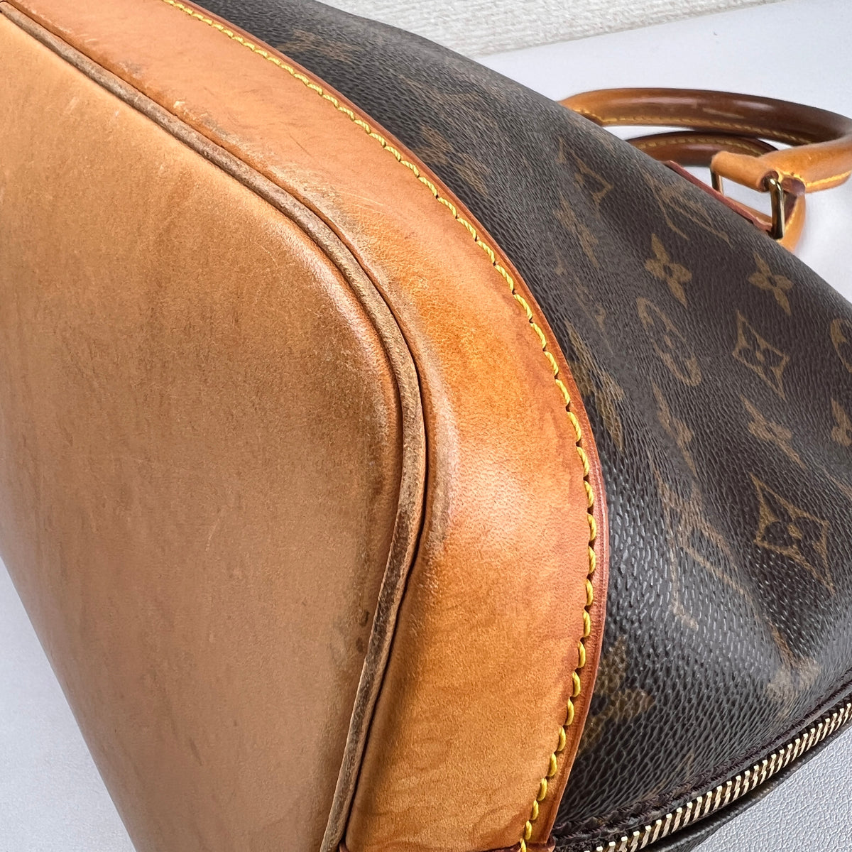 Louis Vuitton Brown Handle Bags A-18881