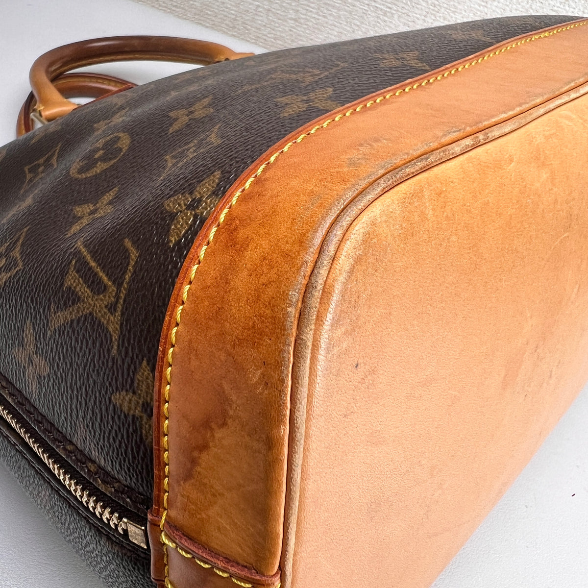 Louis Vuitton Brown Handle Bags A-18881