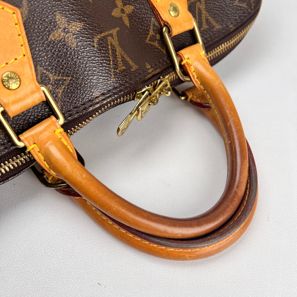 Louis Vuitton Brown Handle Bags A-18881