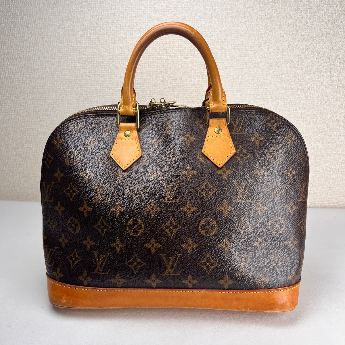 Louis Vuitton Brown Handle Bags A-18881
