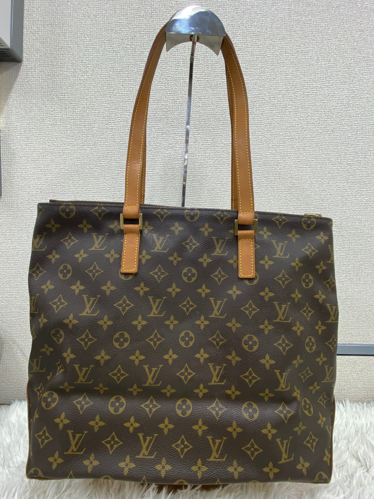 Louis Vuitton Brown Tote Bags A-18882
