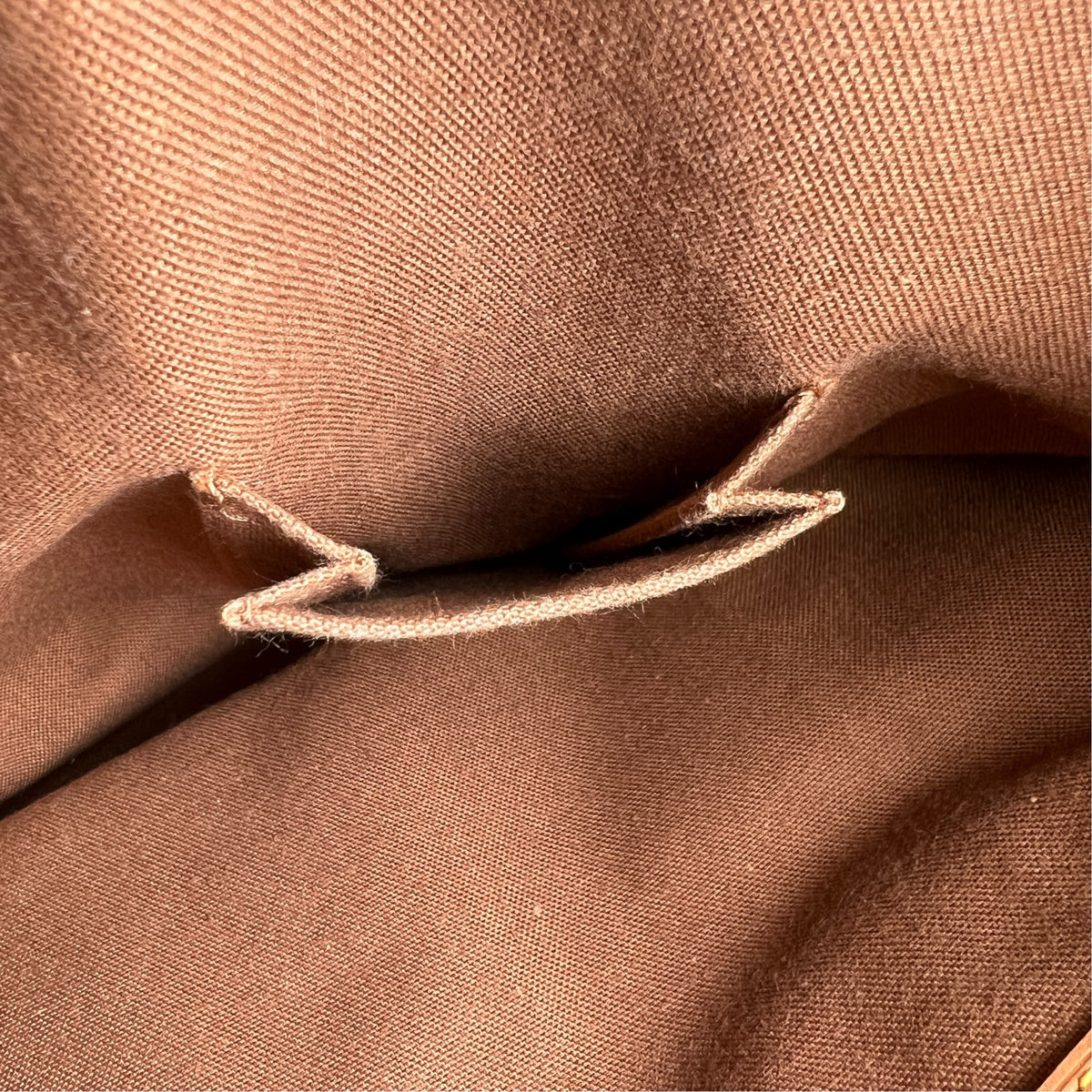 Louis Vuitton Brown Tote Bags A-18882
