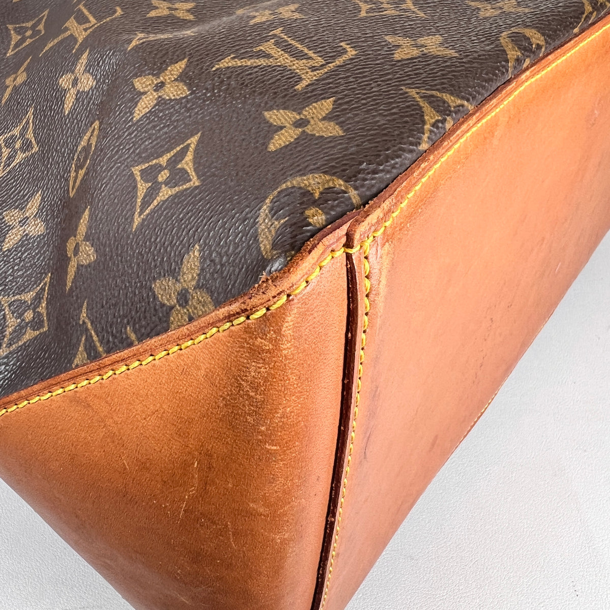 Louis Vuitton Brown Tote Bags A-18882