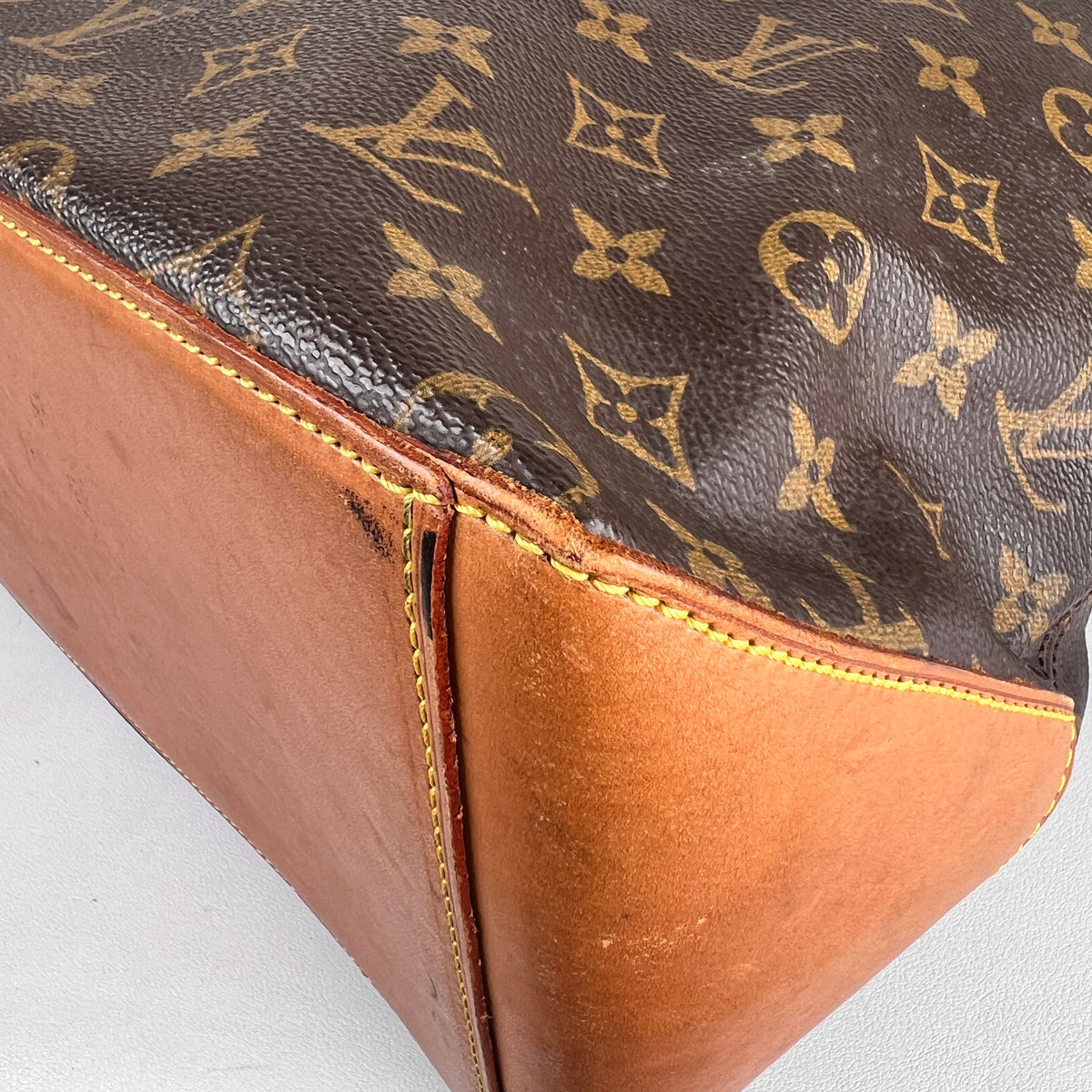 Louis Vuitton Brown Tote Bags A-18882