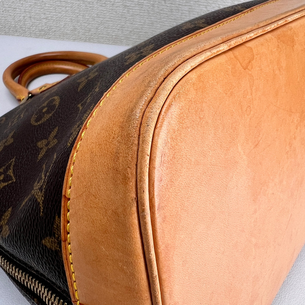 Louis Vuitton Brown Handle Bags A-18885