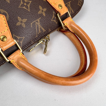 Louis Vuitton Brown Handle Bags A-18885
